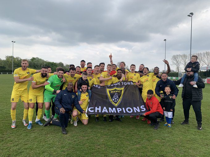 THE BEES & BIGGLESWADE CELEBRATE. UCL PDS ROUND-UP OF THE FINAL LEAGUE ACTION.