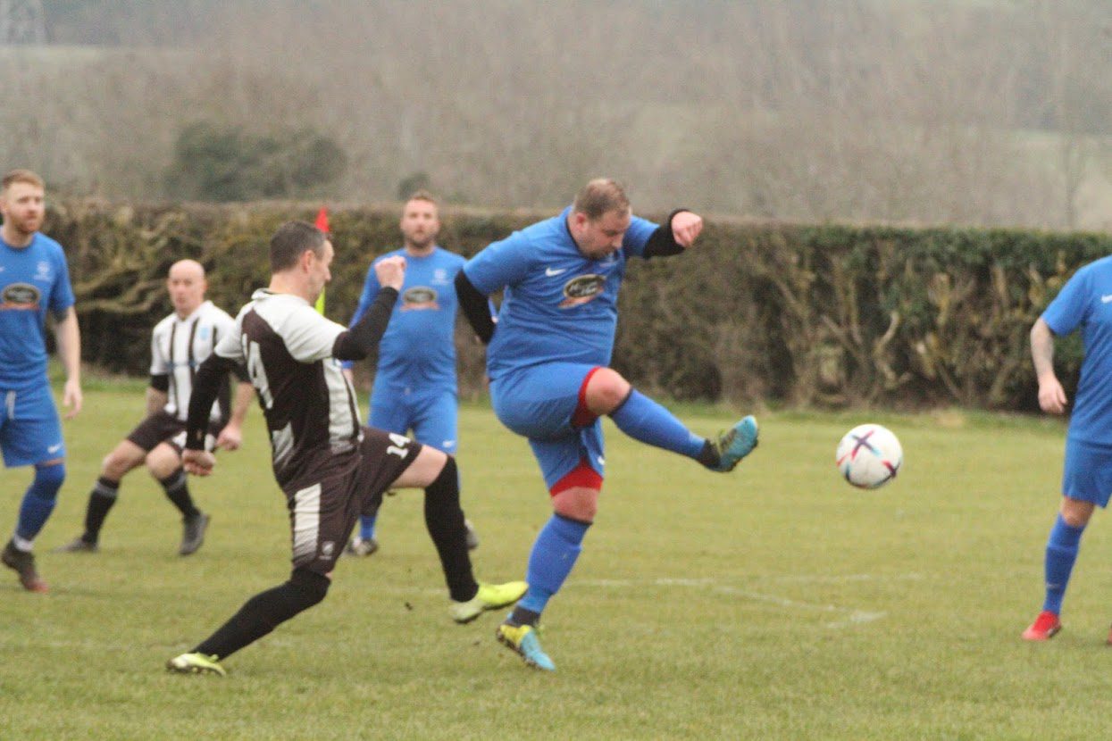 VETS HOST BICESTER ATHLETIC ON SUNDAY MORNING